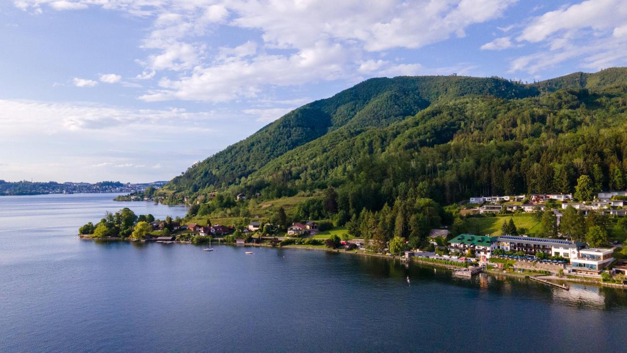 Seegasthof Hois'N Wirt - Hotel Mit Wellnessbereich Gmunden Exterior photo